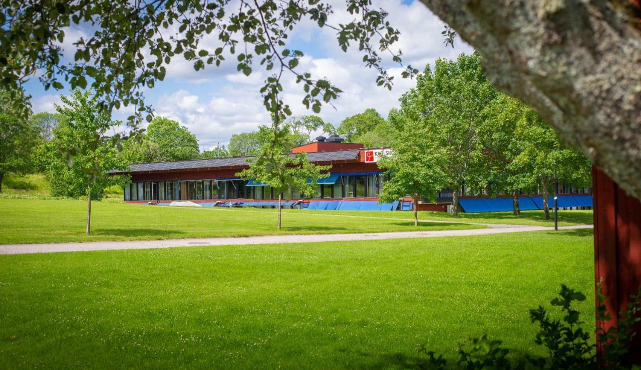 Karlskoga Folkhoegskola Vandrarhem Udden Ngoại thất bức ảnh