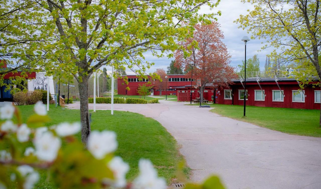 Karlskoga Folkhogskola Vandrarhem Udden Ngoại thất bức ảnh